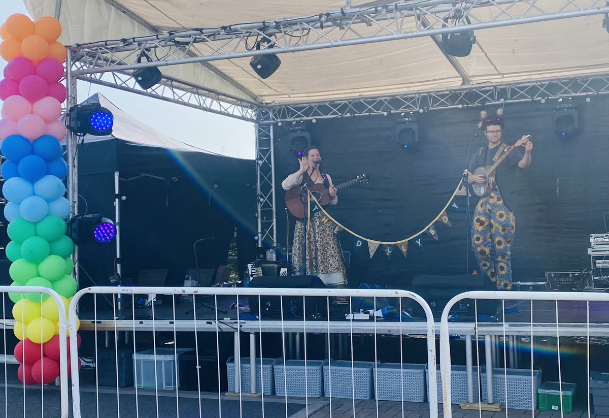 Legends Live Pro tweet media