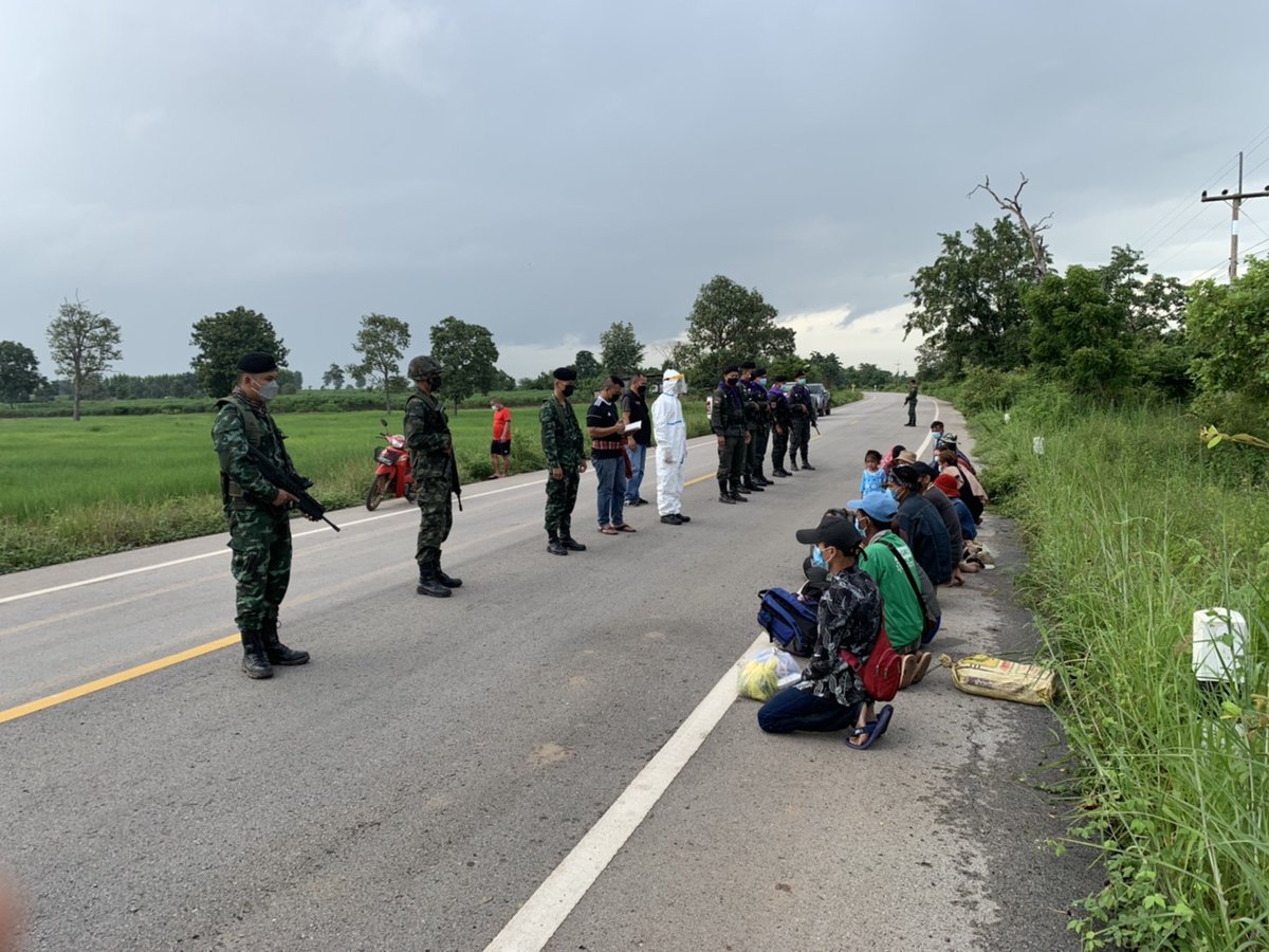 1st_Army_Area's tweet image. "...กองกำลังบูรพา จับกุมชาวกัมพูชาลักลอบข้ามแดนผิดกฎหมาย (เข้า-ออก) 22 ราย ชายแดนสระแก้ว..."

facebook.com/11844393583815…