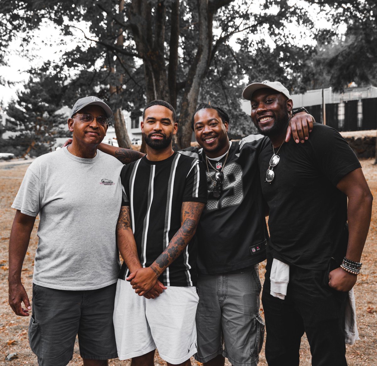 shellyshel11's tweet image. Family