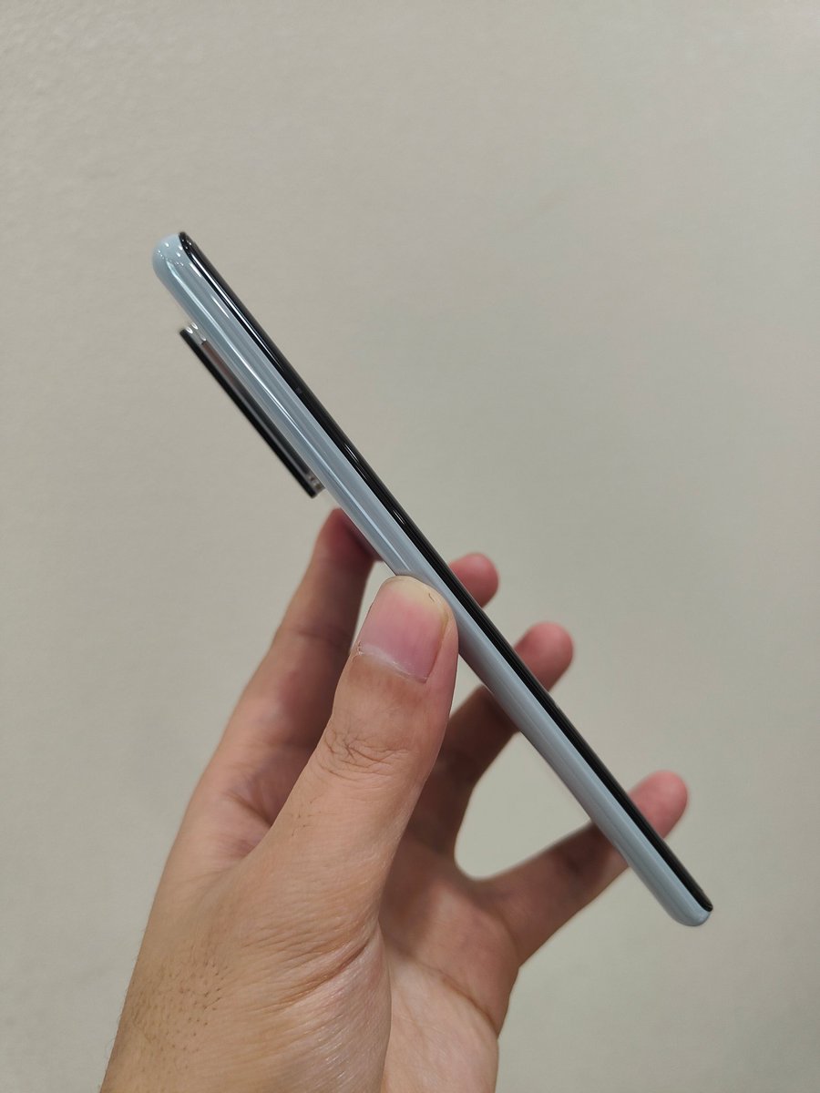 rudhranandu's tweet image. In the past three months, I think the most beautiful flagship is Mi MIX 4 and I think it is also the most beautiful mobile phone ever made by Xiaomi. It is not only beautiful on the back, but also on the front. Every side is beautiful.
#Xiaomi #MIMIX4