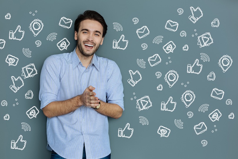 jeffbullas's tweet photo. 7 Essential Resources and Tools for Bloggers in 2018 #bloggingtools #blogging #blogtools https://t.co/Q1ruhY8rqk https://t.co/oiR7SiM8Iq https://t.co/9wLwKksNDi