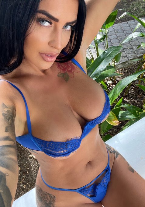 RT if you like this colour on me https://t.co/siy52QLmje