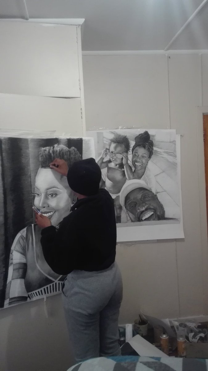 lelo_artist's tweet photo. I really wish more people could share my craft yazi 🙏🏾

Kamo Mphela /#PresidentZuma/Jub Jub /Ramaphosa /Redi /De Klerk /Afriforum/Cassper Nyovest /Mmusi https://t.co/Nk5JI4hd4c