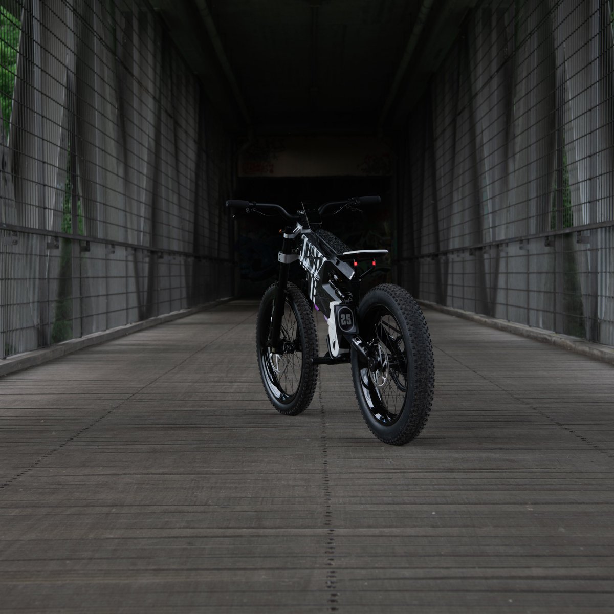 designmoteur's tweet image. A(daptive) MoBilitY style! 
#BMWMotorrad #VisionAMBY #IAA21