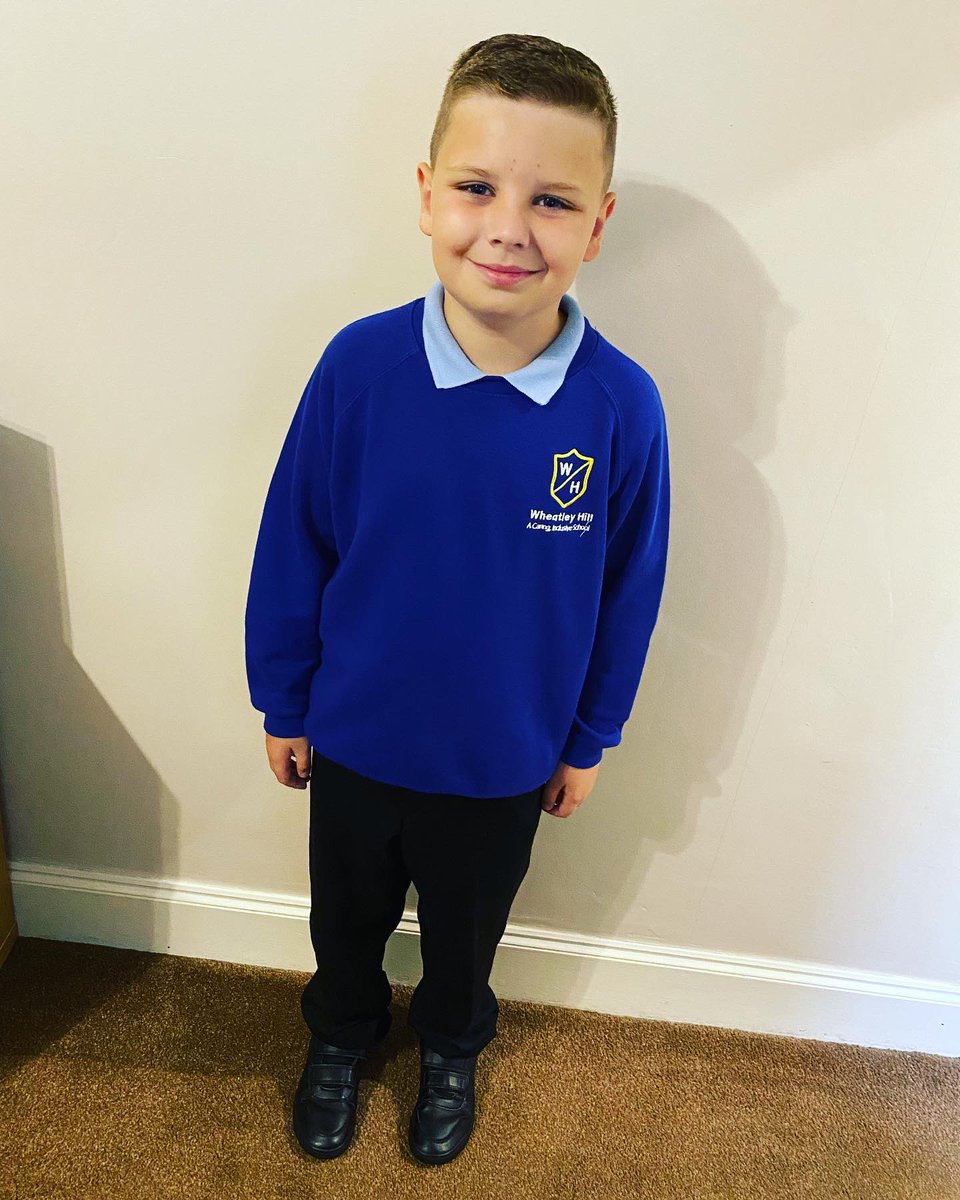SteffAtkin's tweet photo. First day of school for Noah &amp; year 5 for Alfie. You were ready for this but I was not 🥺❤️ #myboys #alwaysmybabies https://t.co/hNQNAzsITh