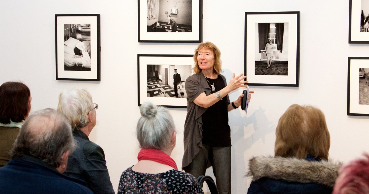 ADIarts's tweet photo. #AccessSummit Join Anne Hornsby @MindsEyeArts for Painting with Words, a series of 4 intensive training sessions exploring audio description as part of the final strand of Workshops as part of #FromAccessToInclusion. Limited spaces available, register here https://t.co/OG3AkwxjDy https://t.co/lSrZRF40aE