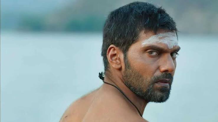 If you say #Sarpatta is arya’s best till date, may be you never know about #magamuni 🔥 @arya_offl 
#2YearsOfMagaMuni