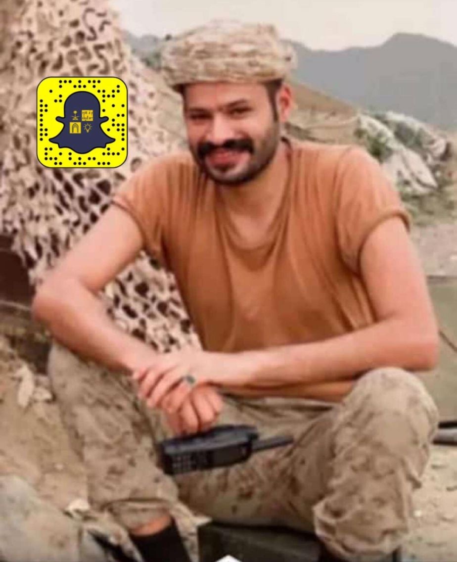 atawi1147's tweet photo. استشهد اليوم أحد أبطال الحد الجنوبي وهو يدافع عن تراب هذا الوطن الشهيد بإذن الله على سعد العطوي.
نسأل الله له الرحمة والمغفرة https://t.co/vBDudDV57d