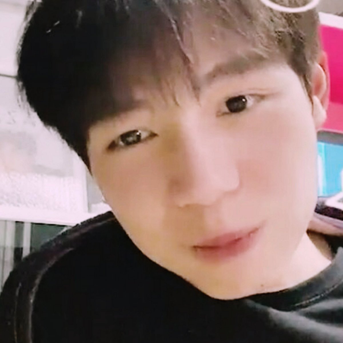 alittlebitjoy tweet media