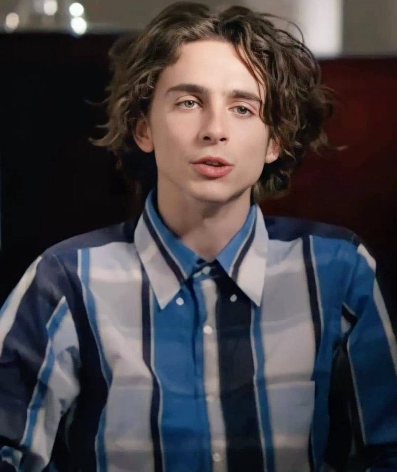 sheismarose's tweet photo. I'm speechless 💙🖤🤍🥵
#TimothéeChalamet https://t.co/BPOcwQpTv7