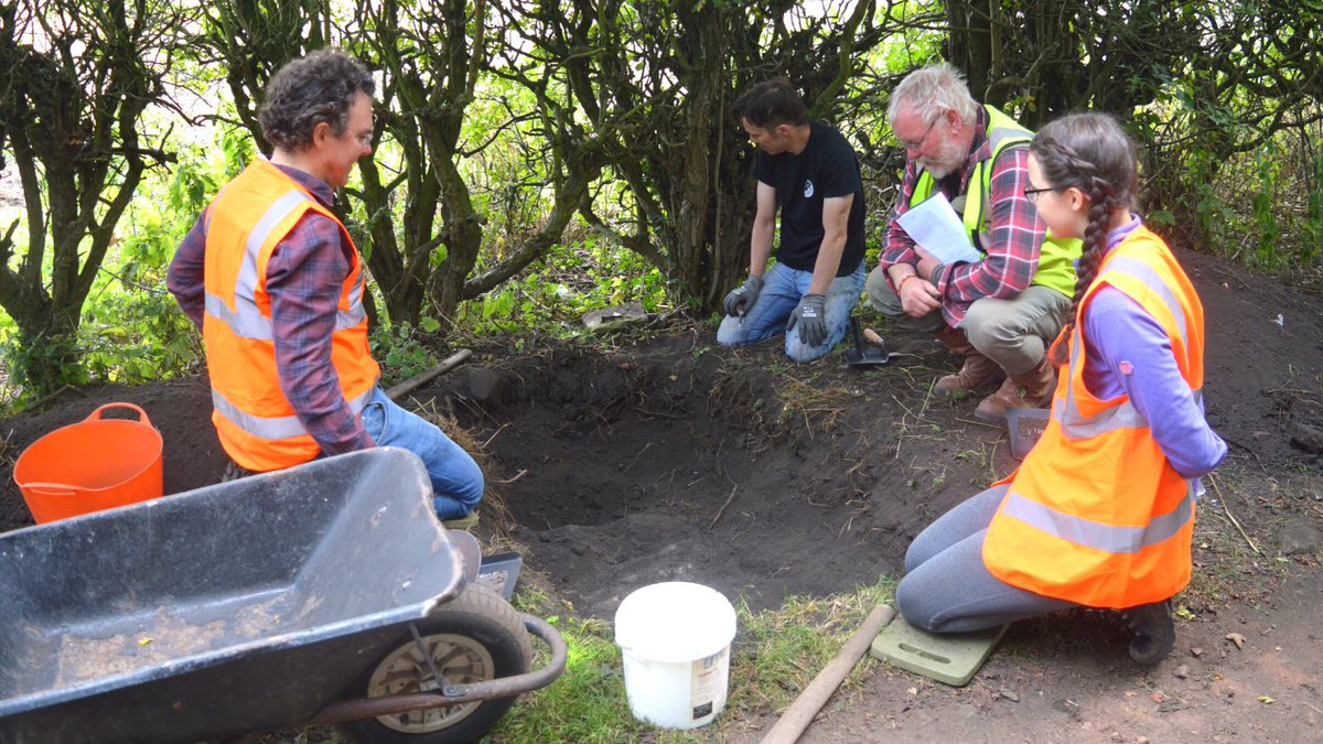 Dig It! (@digitscotland) on Twitter photo Last week, <a href="/1722waggonway/">Waggonway Project</a> kicked off East Lothian Archaeology & Heritage Fortnight by uncovering more of Scotland's first railway 🚂
The festival runs until 19 September with many events still to come, including workshops and guided walks of WW2 defences: bit.ly/3BK5hC3 Last week, <a href="/1722waggonway/">Waggonway Project</a> kicked off East Lothian Archaeology & Heritage Fortnight by uncovering more of Scotland's first railway 🚂
The festival runs until 19 September with many events still to come, including workshops and guided walks of WW2 defences: bit.ly/3BK5hC3