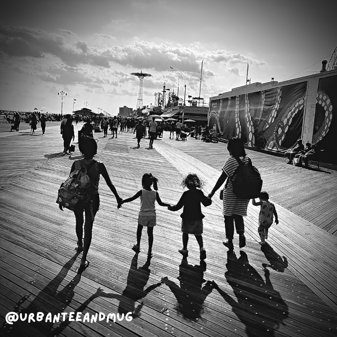 stevethecabbie's tweet photo. It was a terrific summer with my family. Enjoyed every minute and learned thru my kids to stay in the present every day.......⁠
⁠
                           Happy LaborDay !! https://t.co/hu96F6km5U