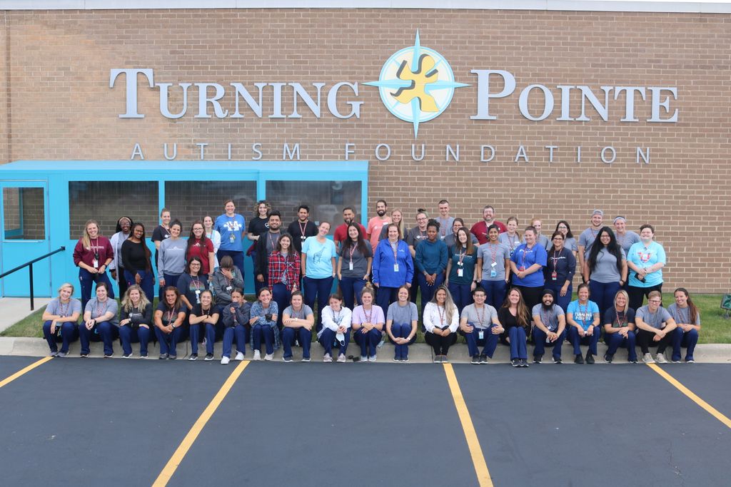 Turning Pointe tweet media