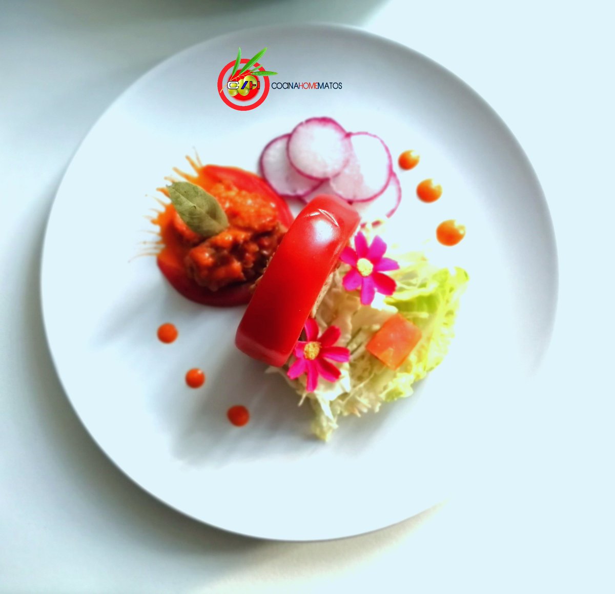 CocinaHome's tweet photo. Tomate, tacos de pollo, rábano, repollo y lechuga, tu pones la creatividad!!🏡☀️👀😋 https://t.co/d5SIA1JbMH