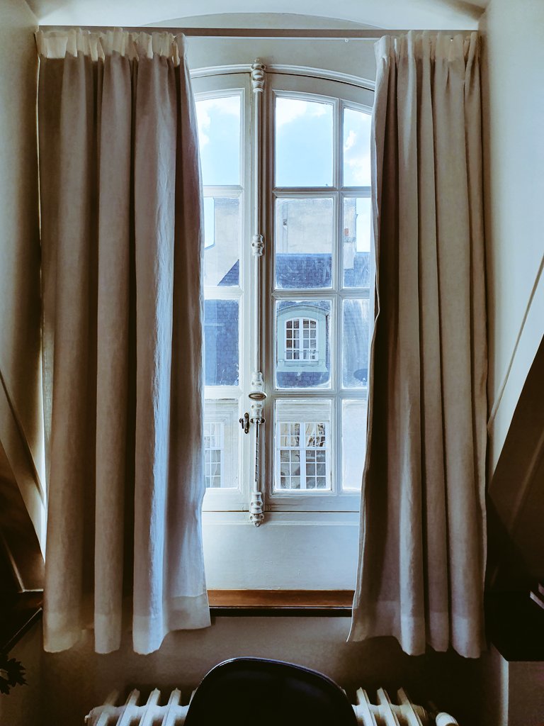 Rich_Art1's tweet photo. Revue de détail a la #RandowStyle @institutsuedois 
#PassionFenêtre https://t.co/4080zj9TiR