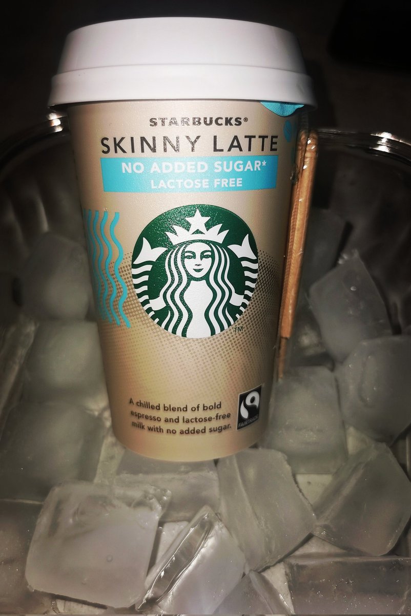 Las nuevas variedades de Starbucks. SKINNY LATTE Sin azúcar para los menos goloso y  para los que deciden cuidar su línea. Con un impresionante sabor.

¡Pruebalo!

#CafeFrio
#ChilledClassics
#StarbucksRTD 
 #Muestras