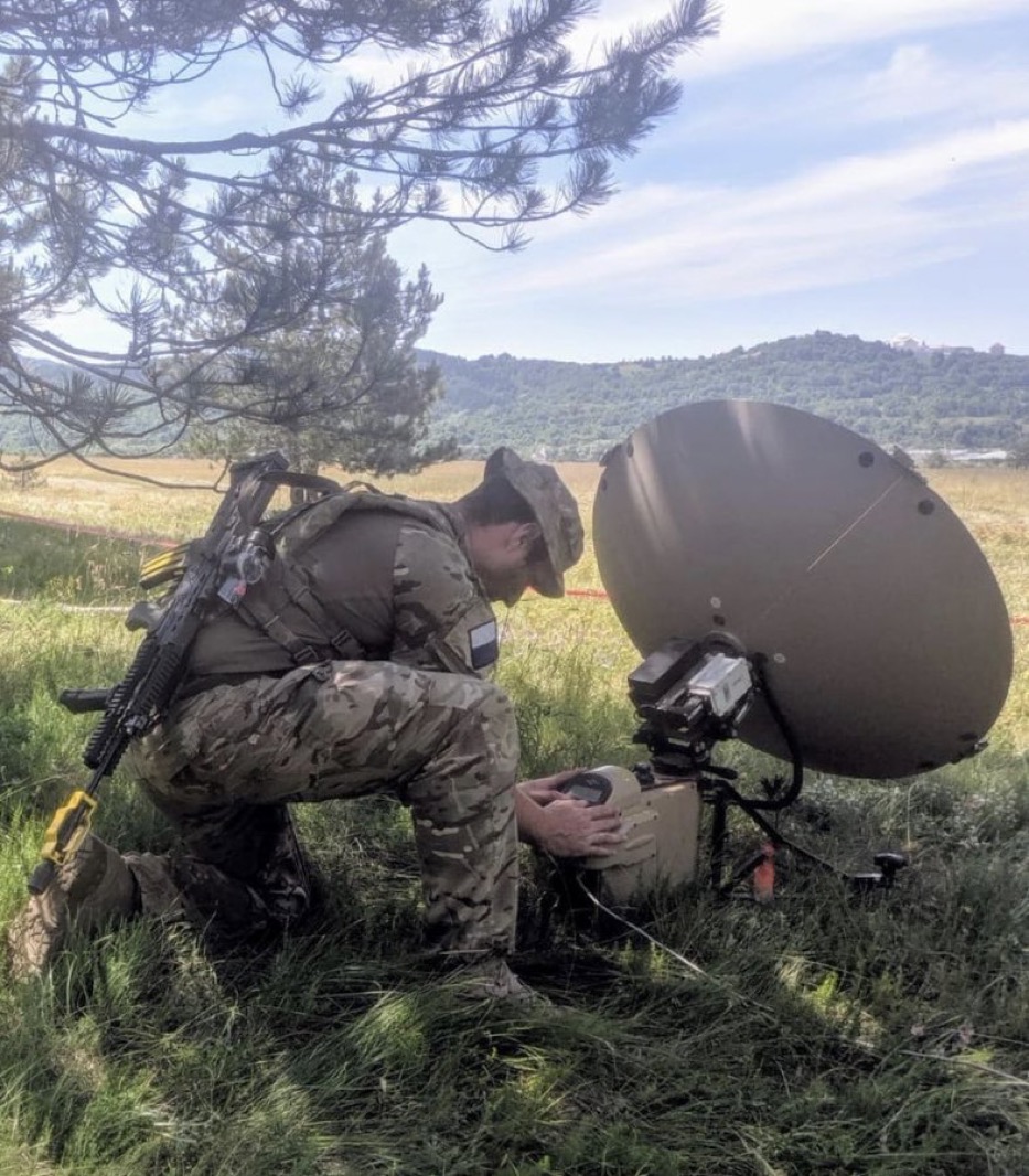 armyjobspreston's tweet photo. We have vacancies for Female Supply Chain specialist in the Royal Signals, looking for a job that makes a difference and is key to the UK? Get in touch for more details.  @armyjobs @inspiraforlife @Apprenticeships @AmazingAppsUK @LancsSkillsHub @YEUK2012 @JCPJobsPlusMore https://t.co/5qSbDQ2bEJ