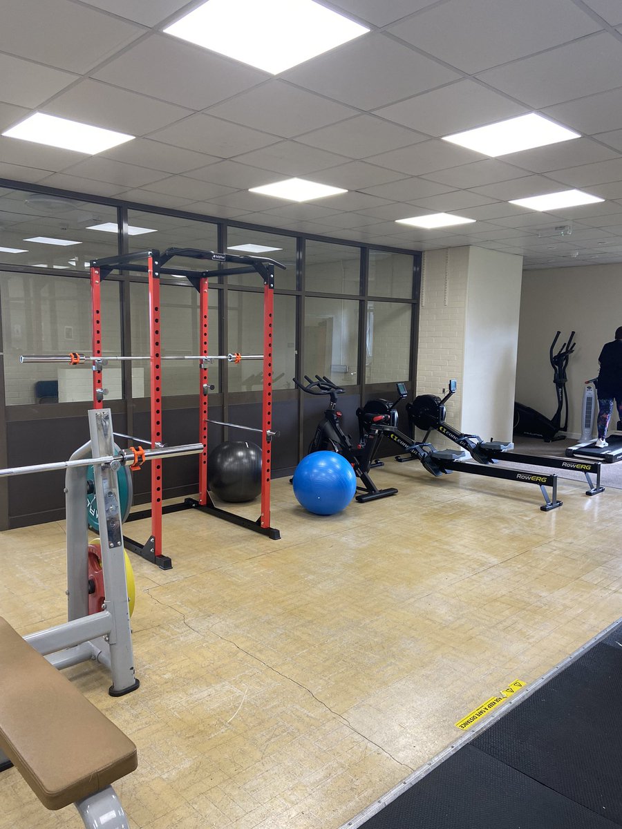 The Denis Healey Centre community gym is now open! Come and check it out, we are here till 3pm 💪🏋🏽‍♀️🥇
<a href="/SCOT02939410/">Seacroft Community On Top (S.C.O.T) CIO</a> @Paul_Drinkie <a href="/ActiveLeeds/">Active Leeds</a>