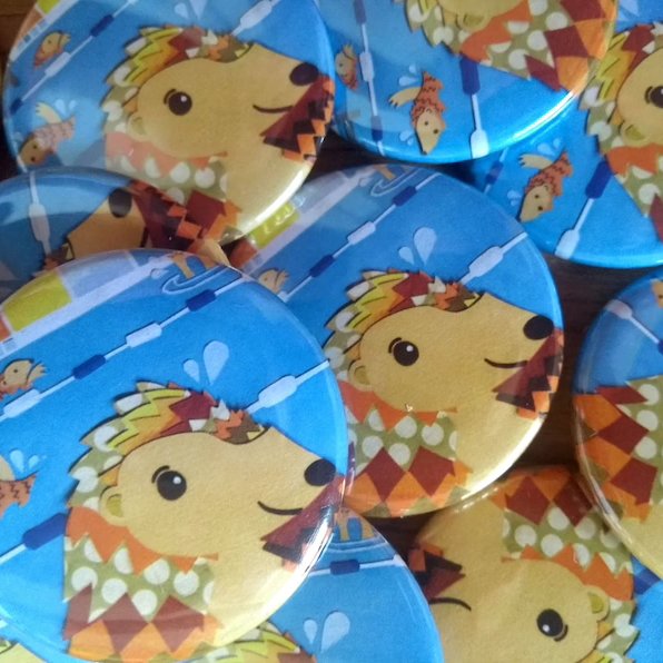 vickysworld's tweet photo. Happy Monday everyone! Wow it's so hot, I wish I was off for a swim like these cheeky pangolins! 🏊🏊🏊

#elevenseshour #etsy #pangolin #swimmming #SummerAgain #handmade #shopindie 

https://t.co/6rt9N9Riys https://t.co/LMiem01dnD
