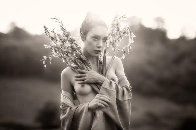 🌥️ Sunset is sunrise somewhere else...  Colour or black and white?  📷 by Gerard @GChillcott the other