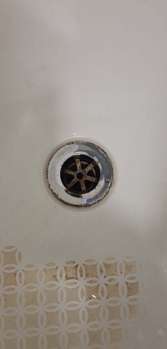 Chelsea11627828's tweet photo. @premierinn @watsonlynsay Don't recommend 
Rotten bathroom. Damp beds. Smell in room awful. Side board of bed was not attached to wall fell and hit my small child on cheek. We didn't sleep ended up leaving 12am total disappointment 😒.. absolutely appalling trying to contact customer services https://t.co/K98LL3KFiE