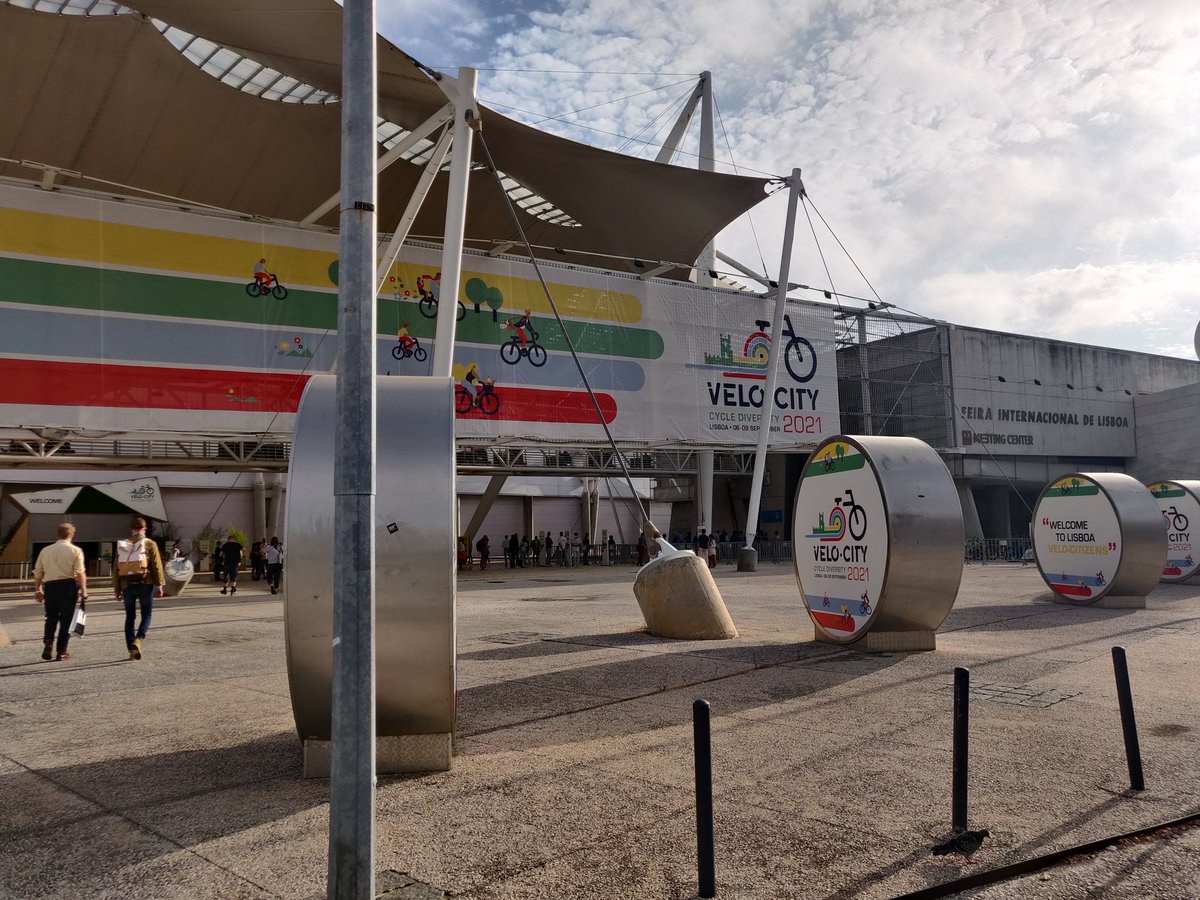 Discussing cycling diversity at <a href="/VelocitySeries/">Velo-city Conference</a> in Lisboa and tell our bike sharing story from Ghent, where we rent 18 different models, not one of two. This makes it possible for everyone to cycle <a href="/DeFietsambGent/">De Fietsambassade Gent</a> <a href="/Stadgent/">Stad Gent</a> #VC21