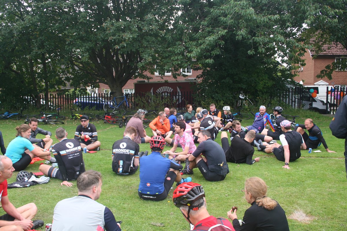 Rondecc's tweet photo. 🎉🎉 Ronde Cycling Club Turns 10 🎉🎉
A big thank you to all the Founders, Chairpersons, those that have served on the Committee and above all the members that have made the club what it is. Here's to another 10 years!

10/10 burritos from Bonnie Burrito as well. https://t.co/oe2wEfEZLn