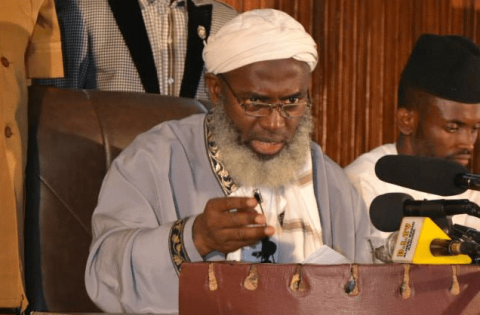 SaharaReporters's tweet photo. Bandits Going Nowhere Till Nigerian Government Gives Them Amnesty Like Niger Delta Militants— Sheikh Gumi | Sahara Reporters https://t.co/boVdTE171d https://t.co/VkkDcpgwiw