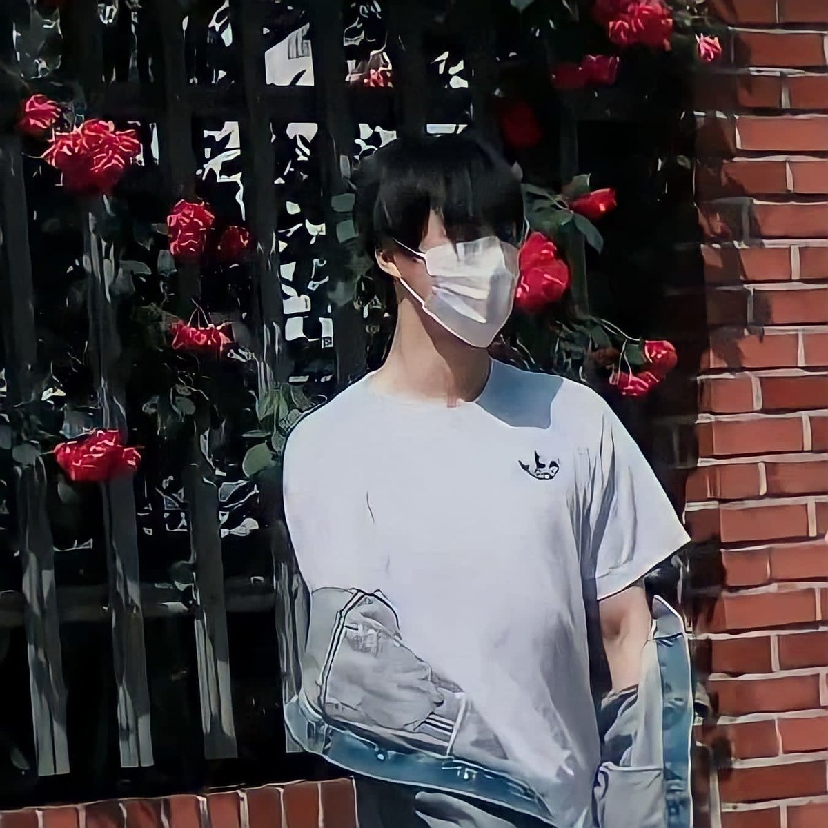 cimintyping's tweet photo. 𝐦𝐞 + 𝐲𝐨𝐮 = 𝐩𝐞𝐫𝐟𝐞𝐜𝐭.

j.eno local au
by cimintyping https://t.co/MNoeGqjTIT