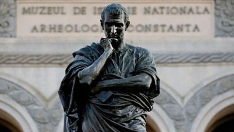 Zihni inciten,zincirleri kıran ve sonsuza kadar endişelenmeyi bırakan insan mutludur...

Ovidius