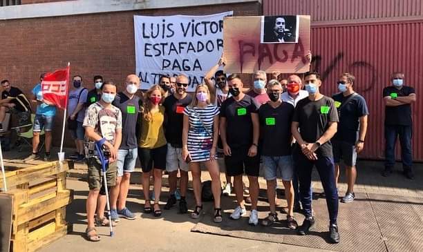 rotrenado's tweet photo. ✊ Todo nuestro apoyo y solidaridad con los trabajadores de la empresa #Mopavid de #Badalona.
Hace más de 2 meses q no perciben su salario y están completamente desinformados sobre la situación de su futuro laboral. 
#Badalona no puede permitirse seguir perdiendo industria https://t.co/1twUvCm8ya