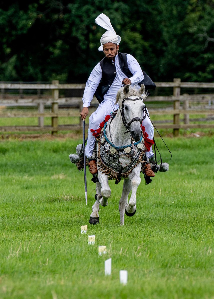 5 DAYS TO GO 🏇 Which act are you most looking forward to? We have over nine performers at the Festival of the Horse and even the Household Cavalry are joining us! belvoircastle.com/festival-of-th… #equestrian #horseshow #horseevent #familyfun #dayout #Leicestershire #Notts