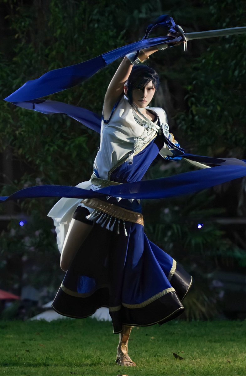 ゆえこ だいたい復帰 Cosplay ファイアーエムブレム風花雪月 Fire Emblem Three Houses フェリクス Felix 踊り子ver Photo Kouさん Kourevolution Fireemblemcosplay 城山スタジオ T Co Pladj7hpt8 Twitter