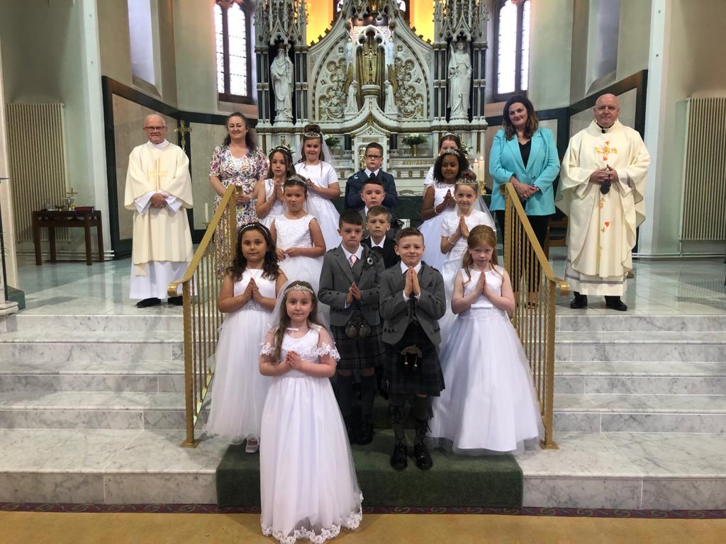 StPatricksPS's tweet photo. Huge congratulations to the children who made their First Holy Communion on Saturday. It was a wonderful day. Please keep the children &amp; their families in your prayers. Many thanks to Father Kevin, Deacon Tom, staff &amp; everyone who helped in any way.�� @motherwellre @rcmotherwell https://t.co/YzfnA4aNLI
