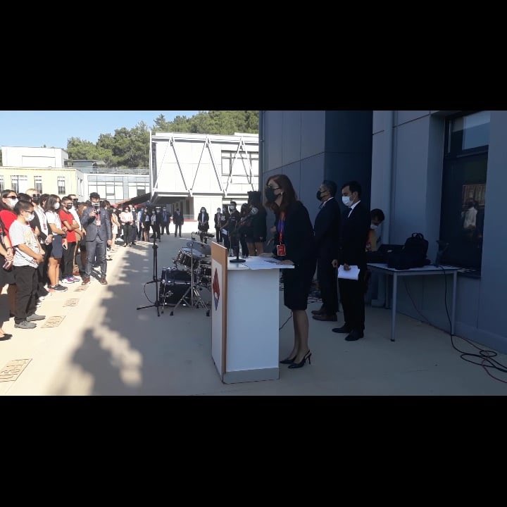 bkcicekli's tweet photo. Uzun bir aradan sonra yeni eğitim öğretim yılında yuvamıza dönüşün tarifsiz mutluluğunu kampüsçe yaptığımız açılış töreniyle taçlandırdık. https://t.co/IJP8TAj7vF