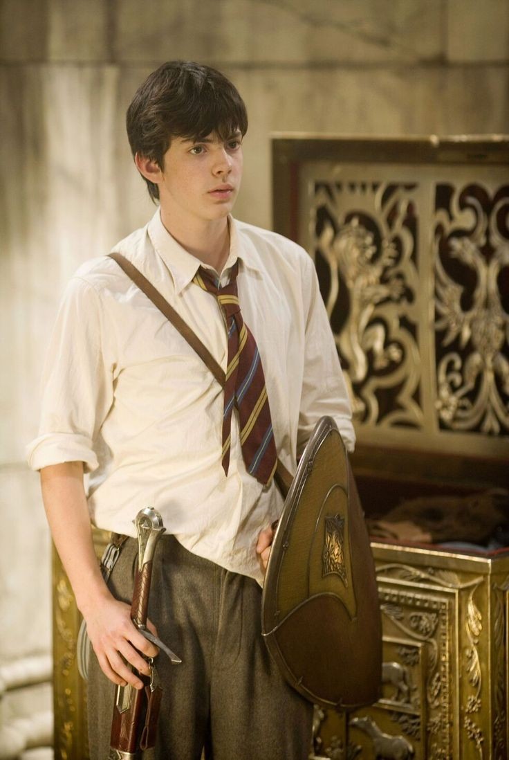 Happy birthday skandar keynes    