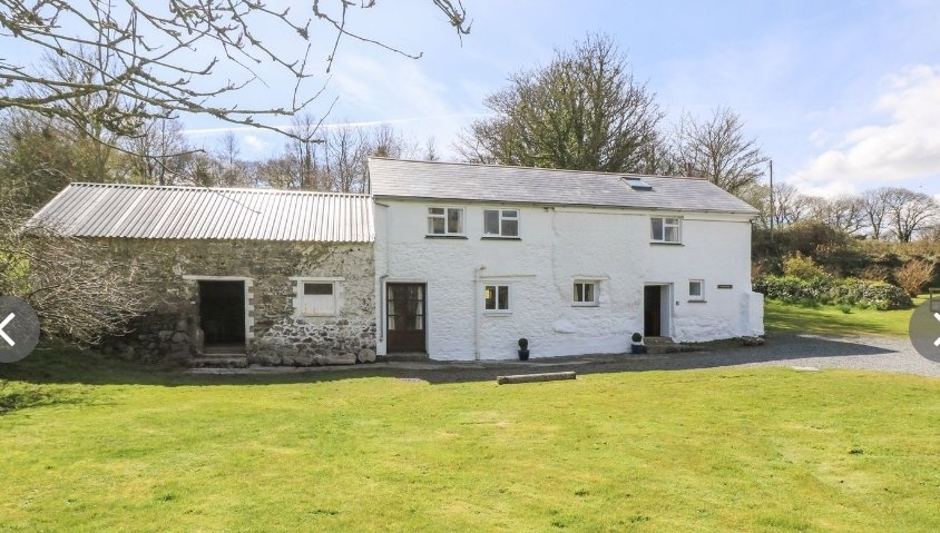 rose_wilts's tweet photo. @Jim_Leary Rented its twin for a holiday in Cornwall earlier this year. So quiet and peaceful and a world away from the crowded beaches..... https://t.co/ynanVJ7Rep