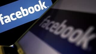 BFMTV's tweet photo. Un algorithme de Facebook confond des personnes noires avec des singes
https://t.co/tv7J40C4Kz https://t.co/xkEnLFA6iP