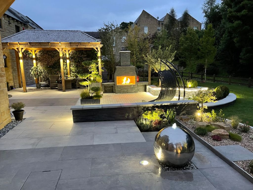 PWP Landscape (@pwplandscape) on Twitter photo Great to see our design <a href="/pwpdesignuk/">Simon Hall</a> near #huddersfield skilfully built by <a href="/brighousedrives/">Brighouse Driveways</a> nearly complete. Looks great under the lights! @MarshallsReg modus porcelain and scoutmoor setts 👌🏼 Great to see our design <a href="/pwpdesignuk/">Simon Hall</a> near #huddersfield skilfully built by <a href="/brighousedrives/">Brighouse Driveways</a> nearly complete. Looks great under the lights! @MarshallsReg modus porcelain and scoutmoor setts 👌🏼