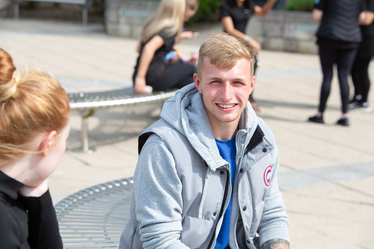SLCek's tweet photo. South Lanarkshire College talks to @heraldscotland about the health and wellbeing support mechanisms that have been in place for College students and staff throughout the pandemic โ๐โ
https://t.co/JuFizCuKu9
#ChooseCollege I #StartingSLC https://t.co/3ohODWukcp
