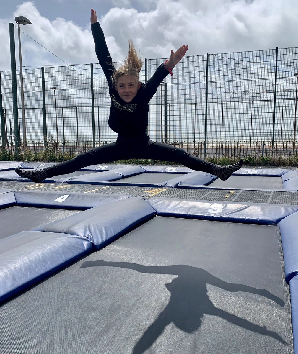 HadleighStars's tweet photo. This is Ava’s entry, bouncing into our ‘Flight’ photo competition. Great entry (and shadow) Ava. https://t.co/AKqWGvZJJk