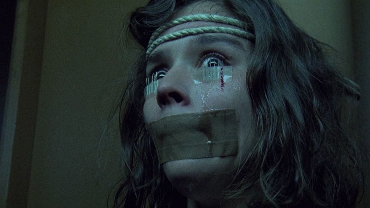 Gibboanxious's tweet photo. Terror At The Opera (1987) ★★★½
(Recommended by @gozerworshipper)
"Ravens are very vindictive. They don't forget"
#DarioArgento is the king of Italian giallo horrors, & this wonderfully batshit piece of stylish ultraviolence is one of his finest feature films.
#RecommendedWeek https://t.co/RxaggetApa