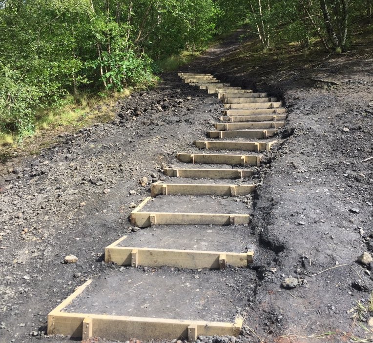norton_town's tweet photo. TCV Bristol have completed a 200m path over the last few months at Midsomer Norton Town Park. It has taken the incredible efforts of a small group of volunteers. Work is now complete on a set of steps leading from the Amphitheatre up to the Greenway behind. https://t.co/ph7SbeueY3