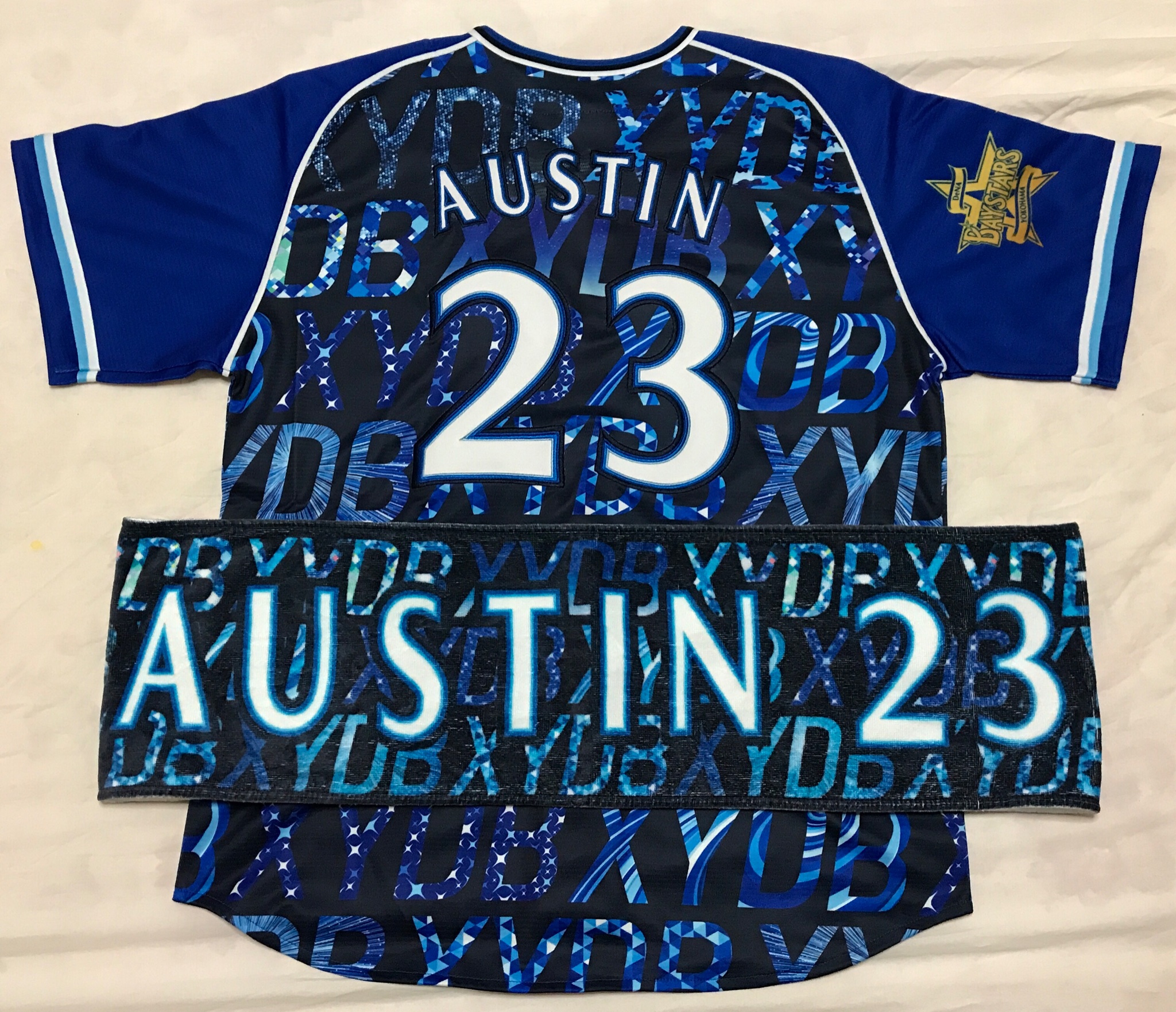  HAPPY BIRTHDAY       TYLER AUSTIN                                                      