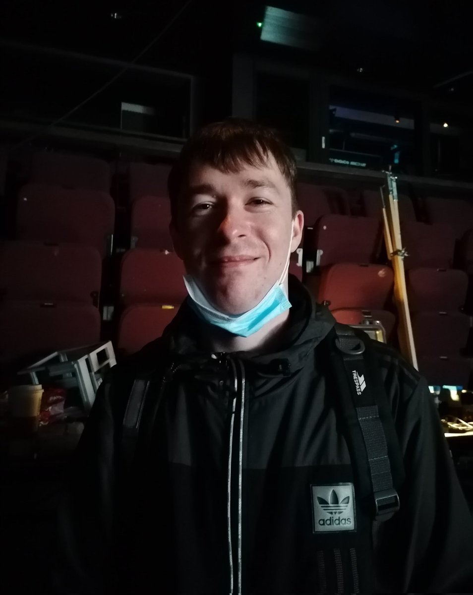 AmandaVerlaque's tweet photo. Here's Carleton Rodgers the editor of #Distortion, currently doing his thing in post production. #nicreatives #niwriting #nipolitics #WritingCommunity #Belfast #northernireland https://t.co/JTsuqXM2JR