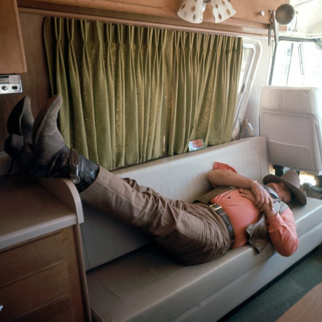 JohnDukeWayne's tweet photo. Plans for Labor Day, you earned it! 😴 https://t.co/puBHGkhHEf