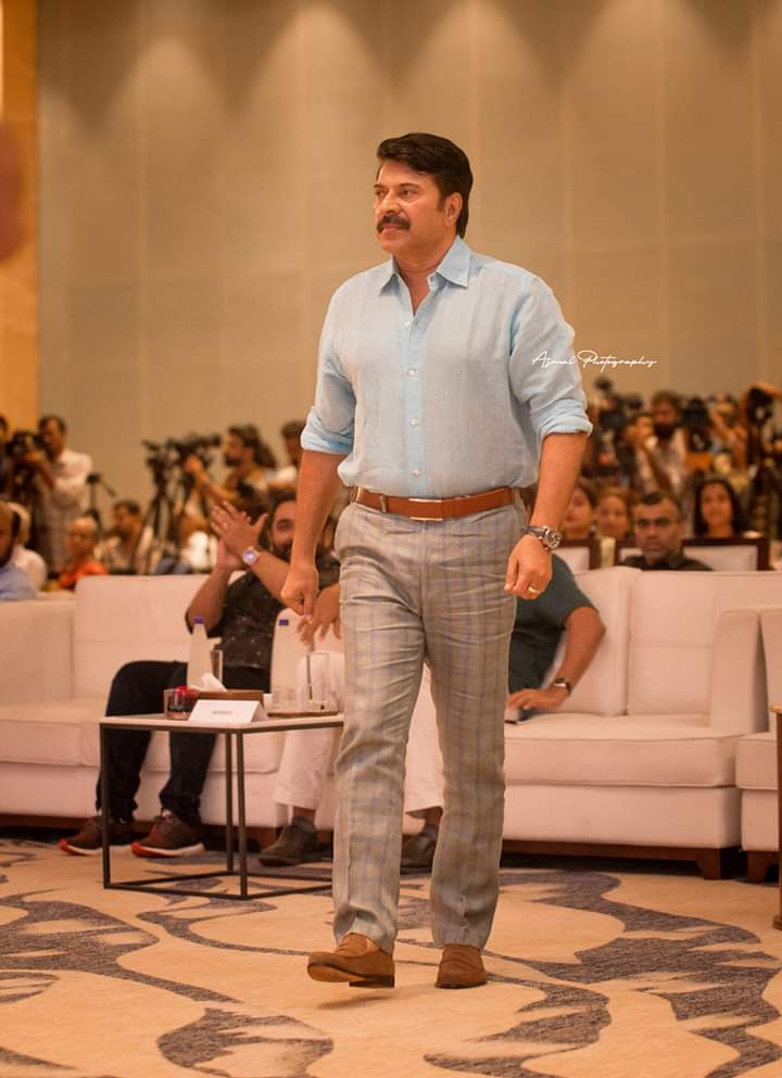 BishrMhd's tweet photo. @MammoottyFC369 @mammukka @SaniYas_369 The Megastar who changed the dimension of Malayalam Cinema ❤️

The Face of Indian Cinema💖
Pride of Malayalam Industry 🖤
An Eternal Wonder ✨
Living Legend ❤️
Keep Inspiring Us

"Happy 70th Birthday Megastar"

#HappyBirthdayMammukka 

#BheeshmaParvam | @mammukka https://t.co/3kCBB6s0DZ