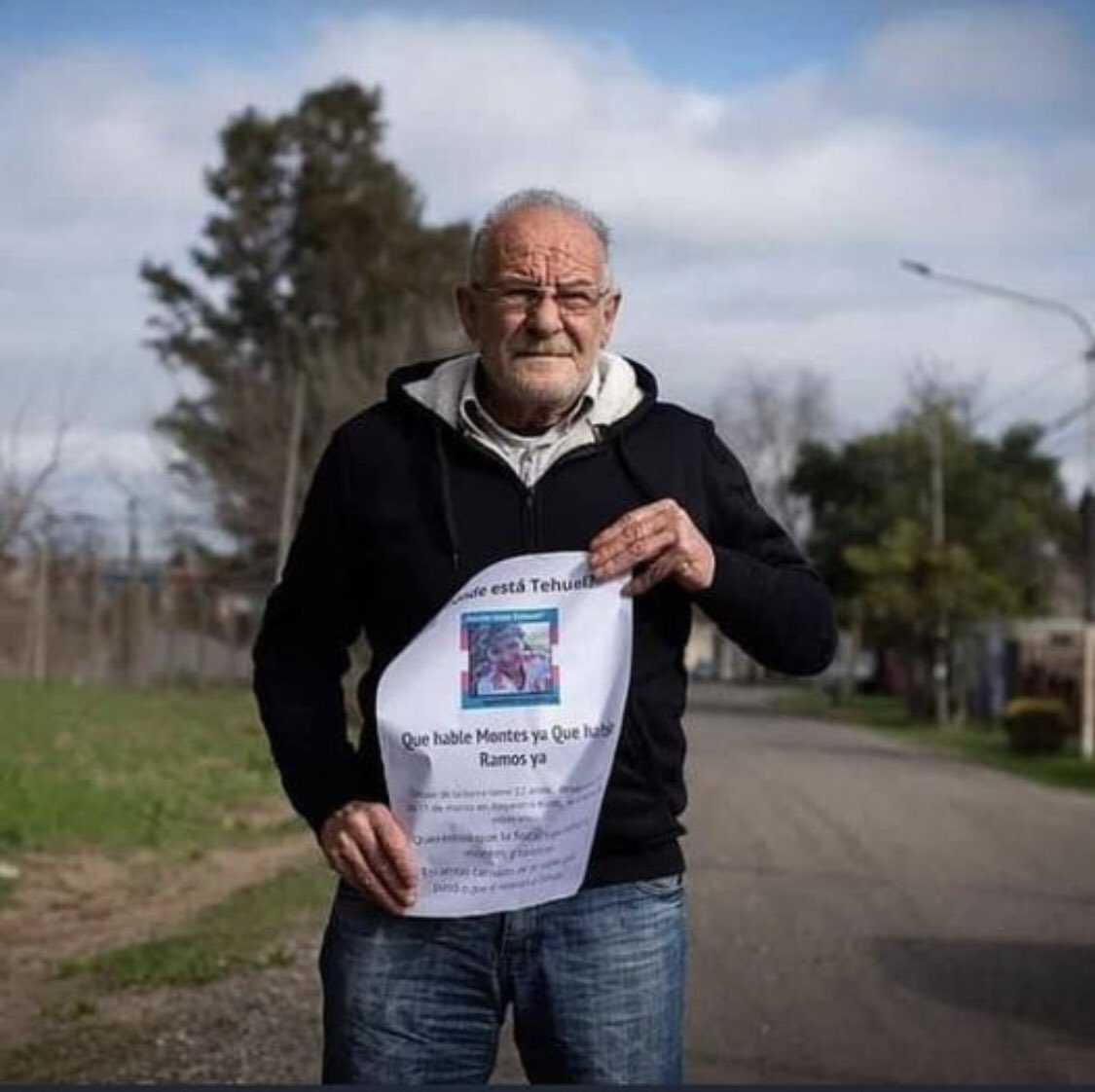 gustavopecoraro's tweet image. El padre de #tehueldelatorre reclama saber dónde está #Tehuel y que confiesen los detenidos.

A casi 6 meses de la desaparición en democracia de un pibe trans, también me pregunto #DondeEstaTehuel 

🏳️‍⚧️