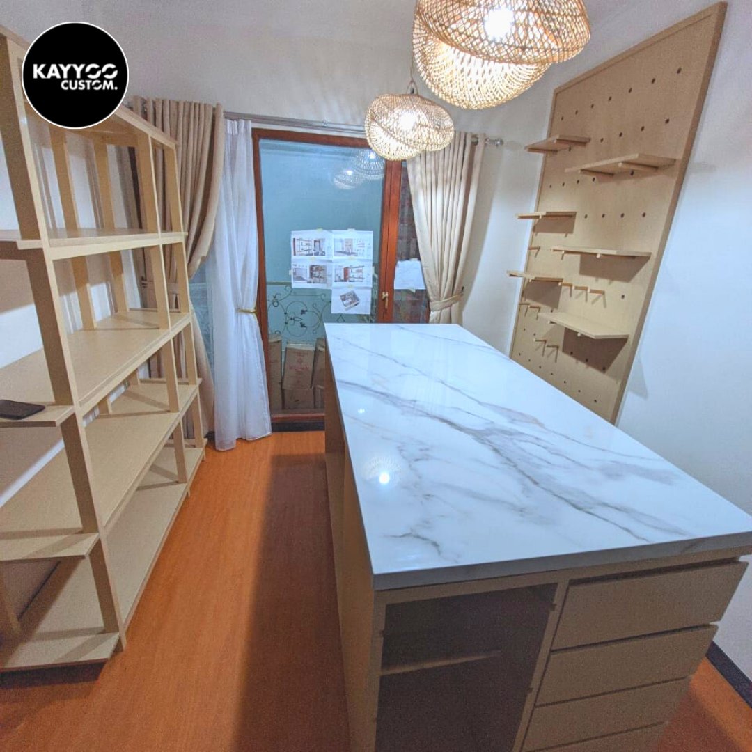 Custom Furniture Maker tweet media