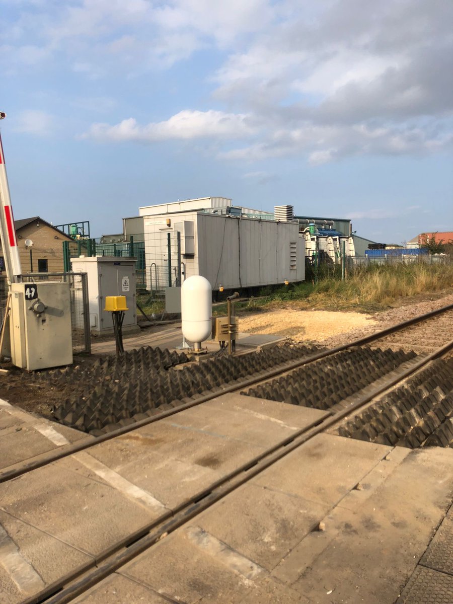 Another busy weekend. Three Signal Boxes demolished in Norfolk &amp; Suffolk. Spooner Row Box was removed whole and relocated at a railway museum. <a href="/CDC_Demolition/">CDCDemolition</a> <a href="/tru7group/">Tru7 Group</a> <a href="/MonkPlantHire/">Monk Plant Hire Ltd</a> <a href="/AndunEngineers/">Angus Holdsworth</a> <a href="/Guynicholls7/">Guy Nicholls</a> <a href="/tm__33/">Tony Marshall</a> <a href="/JakeNicholls45/">Jake Nicholls</a> <a href="/DavidClarkeCDC/">David Clarke</a> <a href="/Chinny63549321/">Chinny</a> #truteam